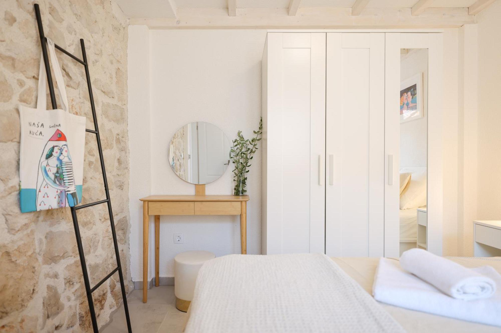 Stone House Lole Villa Razanac Ngoại thất bức ảnh